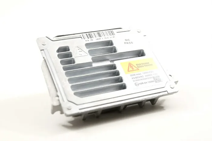 OE Replacement Valeo 63117180050 02-06 BMW X3, E46, 03-08 Mazda 6, 05-09 VW Jetta